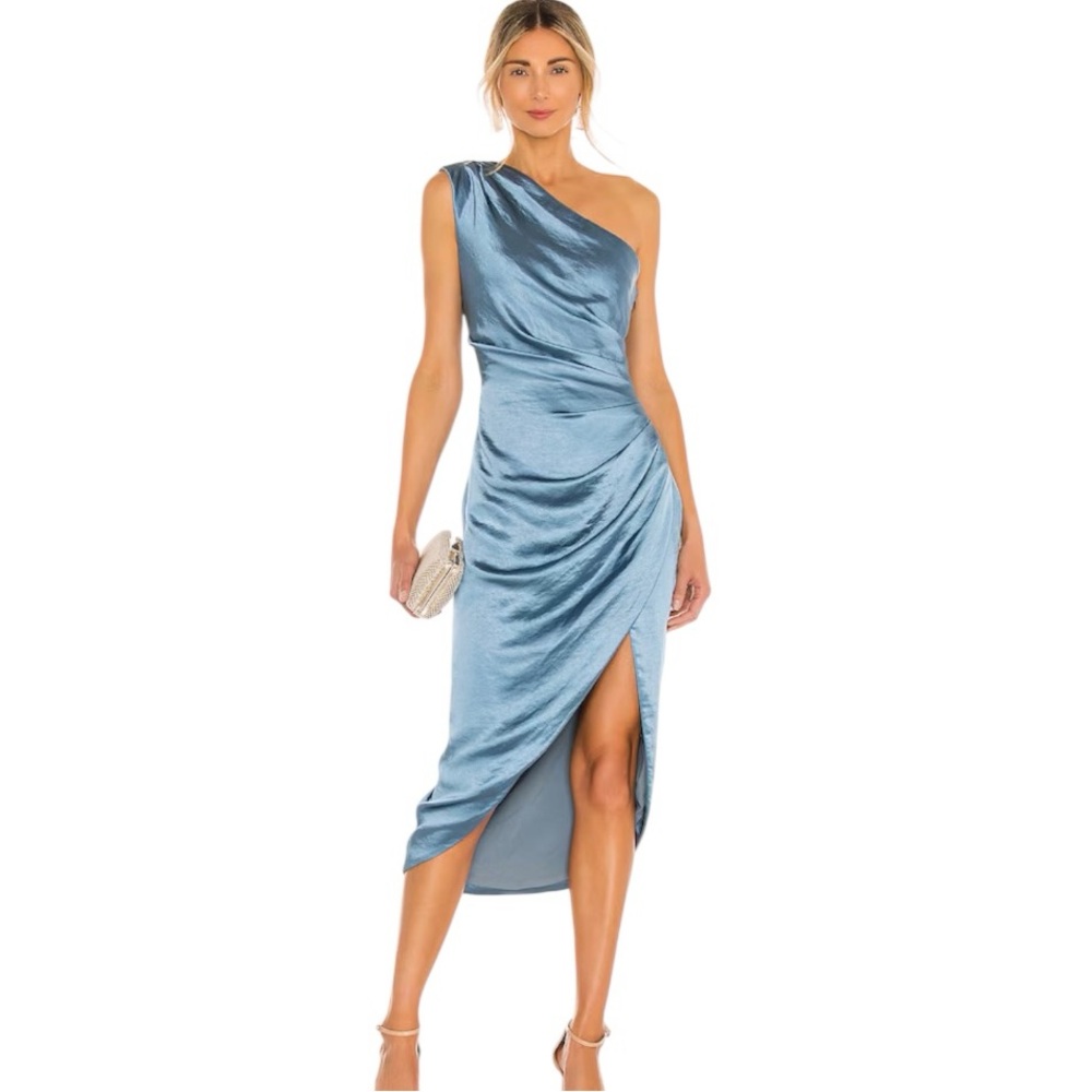 Elliatt One-Shoulder Satin Midi Dress in Dusty Blue